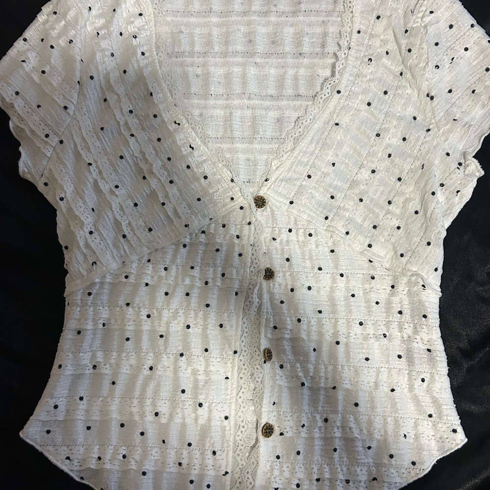 SHEIN Cream Polka Dot Button-Up Blouse